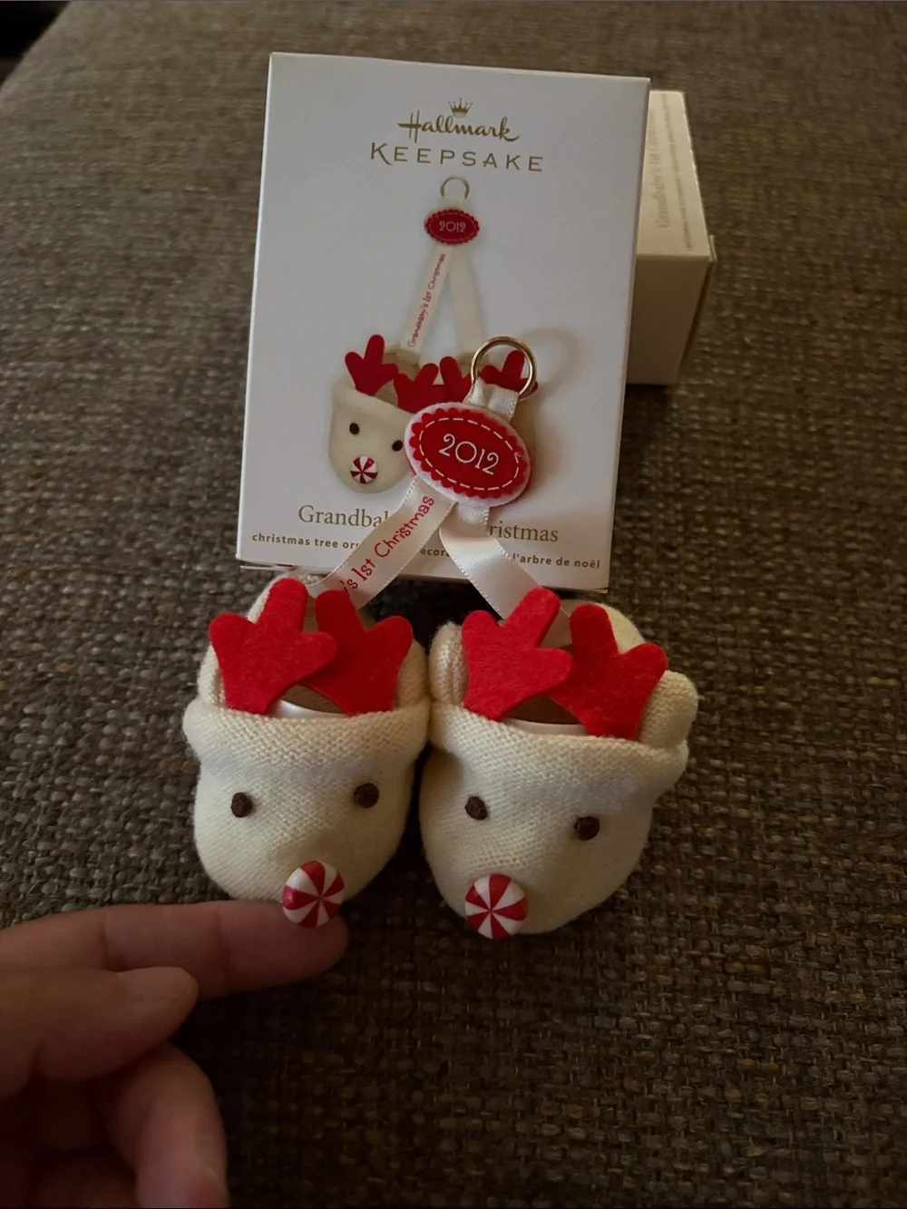 Retired 2012 Hallmark Cream Baby Reindeer Slip-On Shoes Ornament Grandbaby 1st